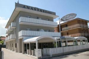 Hotel «Anastasi», Червиа