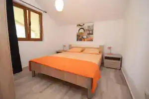 Apartmani Mizdrak, Котор