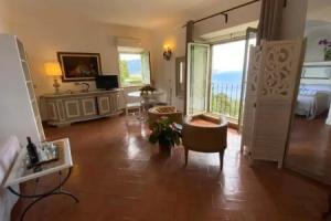 Villa Don Mimì Guarnaschelli la dependace, Таормина