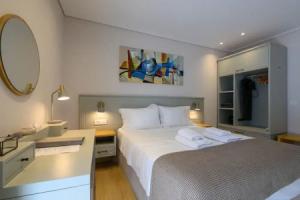 Kannas Mani-Luxury Suites- Adults friendly 14+, Ступа