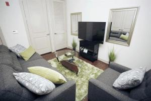 1505 Demonbreun By Sitsquare Suites, Нэшвилл
