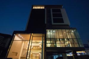 Narra Hotel, Бангкок