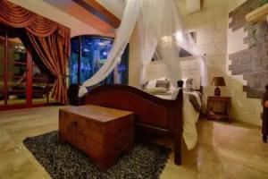 Ta Tumasa Farmhouse, Айнсилем