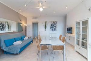 C 207 Puntavilla - Vista Piscina, Ла-Маддалена