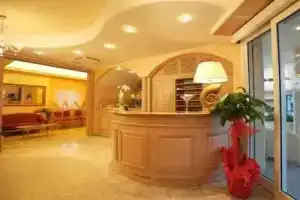 Hotel «Boracay», Альба-Адриатика