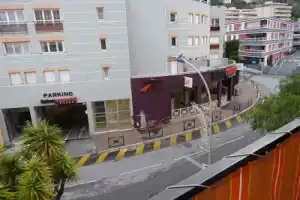 Grand appartement de vacances, Ментона
