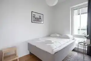 Modern 2BR Apartment with Sauna & Large Balcony, Тампере