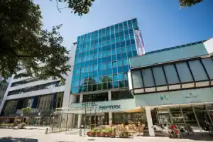 Hotel «Schillerpark Linz, a member of Radisson Individuals», Линц