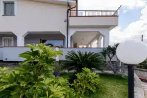 b&b Belvedere, Агрополи