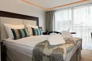 Select MS Charles Dickens - Düsseldorf, Дюссельдорф