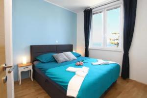 San Simon Sea view Apartment LL, Изола