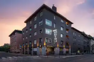 Hotel «Crivi's», Милан