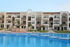 Spacious Landscape and pool view studio., Шарм-эль-Шейх