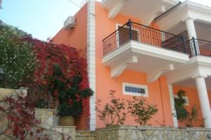 Nikas Villa Orange Apartments, Парга