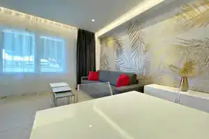 Arcioun Suite, Риччионе