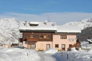 Bormio Comfort Apartements, Мадезимо