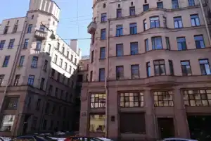 V&M Sleepbox Hostel, Санкт-Петербург