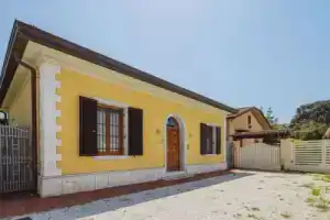 House Carlotta Forte dei Marmi, Форте-дей-Марми