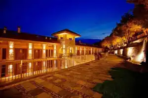 Marti Hemithea Hotel, Орхание