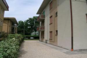 Renovated Apartment on the Ground Floor, Розолина-Маре