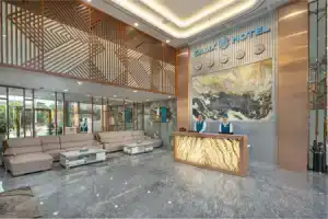 Calix Hotel, Дананг