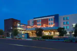 SpringHill Suites by Marriott Huntington Beach Orange County, Хантингтон-Бич