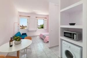 New Studio Flat in Old Town Rhodes, Родос