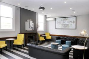 The Stirling Arms Hotel, Перт