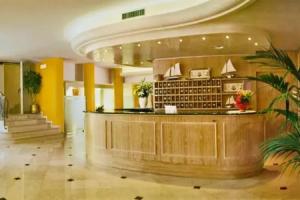 Hotel «Montecarlo», Бибионе