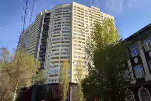 Огни Саратова на улице имени И.В. Мичурина 18/68, Саратов