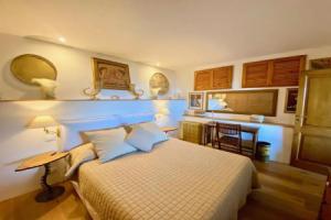 VILLA LOU TAORMINA Exclusive Use of Pool, Таормина