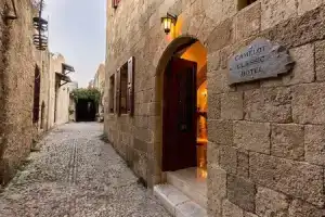 Camelot Traditional & Classic Hotel, Родос