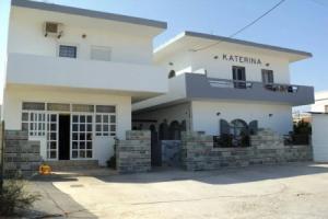 Katerina Apartments, Коккини-Хани