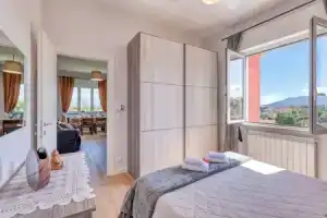 Villa Paolina Apartments, Чериале