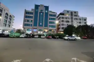 Oasis Hostel, Абу-Даби