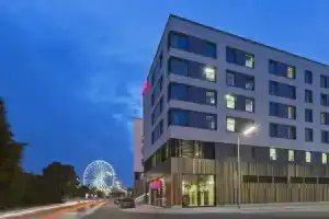 Отель «Moxy Munich Ostbahnhof», Мюнхен