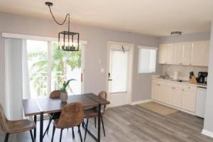 Waterfront Studio- Pool, Beach, Intercostal-5, Форт-Лодердейл