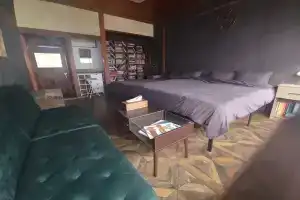 Wanderlust Inn, Фудзисава
