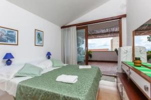 Apartments Jadro - 250m from beach, Макарска