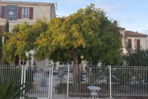 Hotel «Le Mas Saint Joseph», Сен-Реми-де-Прованс