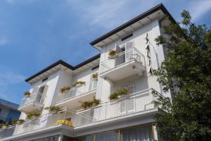 Hotel «Italia», Римини