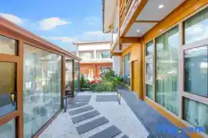 Anyu·Meetyou Xiaoyin Lakeside Residence Holiday Meisu (Lijiang Ancient City North Gate Branch), Лицзян