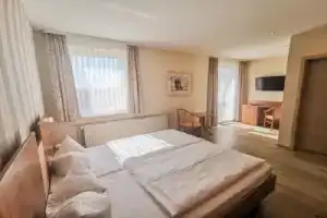 Wald-Hotel, Остзебад-Зеллин