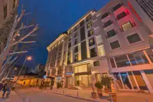 Bisetun Hotel, Стамбул