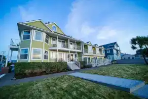Inn of the Four Winds Oceanfront Seaside, Сисайд
