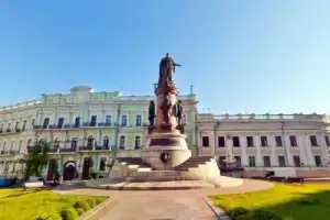 Four Season Apartments, Одесса