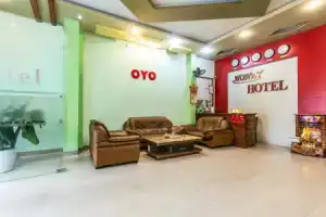 Honey Hotel, Дананг