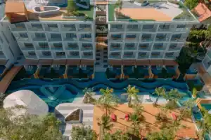Отель «Andaman Embrace Patong - Sha Extra Plus», Патонг