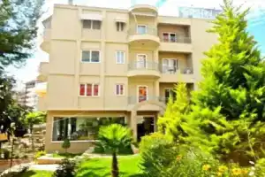 Epirus Hotel, Саранда