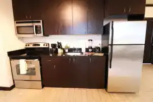 Tradewinds - South Beach Miami - 1 & 2 Bedroom Apartments, Майами Бич